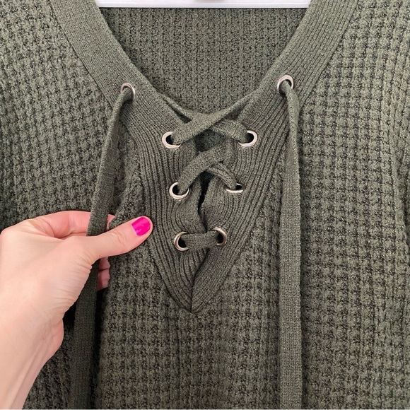 Ruby Moon Lace Up Sweater Tunic Womens Size Medium Oversized Army Green Pullover - Picture 5 of 7